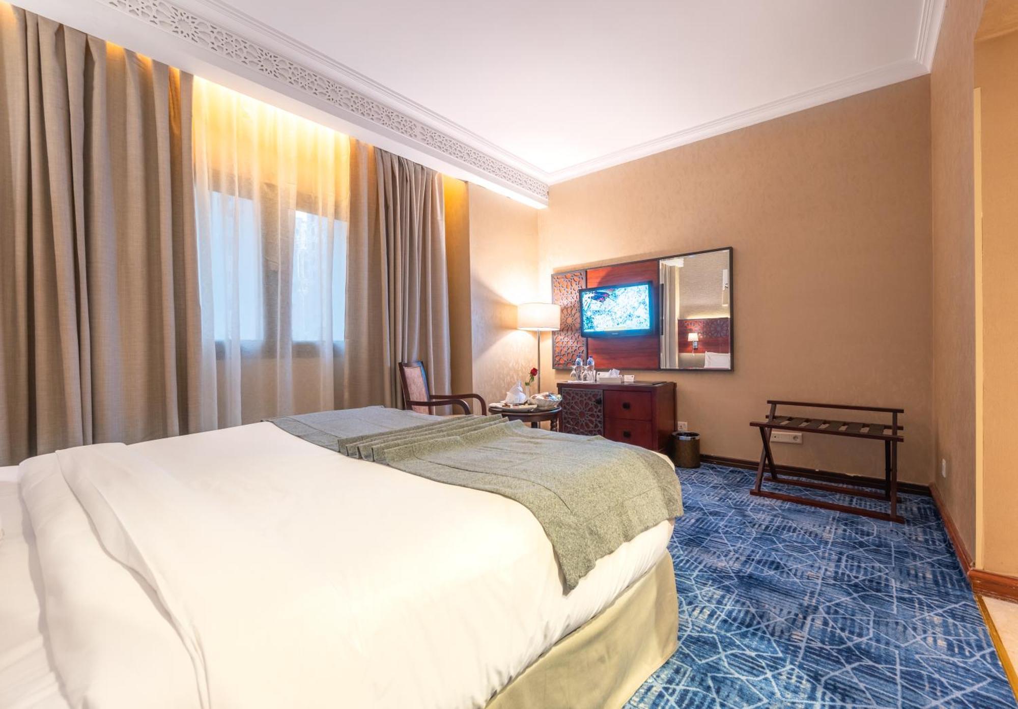 Hotel Shaza Regency Plaza Al Madinah 5*